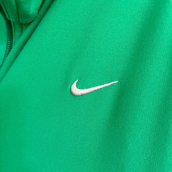 Nike Fit Dry in Green, Women’s XL Zip-Up Jacket EUC - Picture 2 of 4